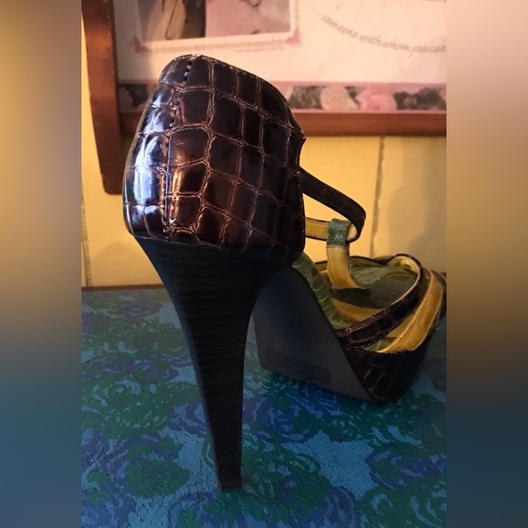 Qupid High Heel Sandals Size 10 - Picture 9 of 10